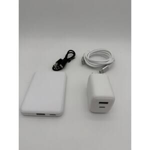 Iphone Charger,Portable Power Bank. Compatible With Most Brands. USB C Adapter